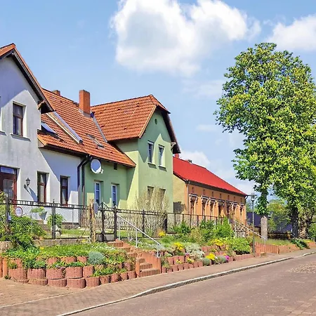 Ferienwohnung Kleinzerlang דירה *